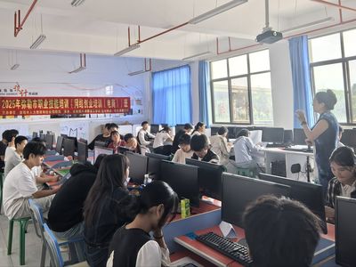 校園就業(yè)創(chuàng)業(yè)服務站——助力技工學子迎接信息技術新時代